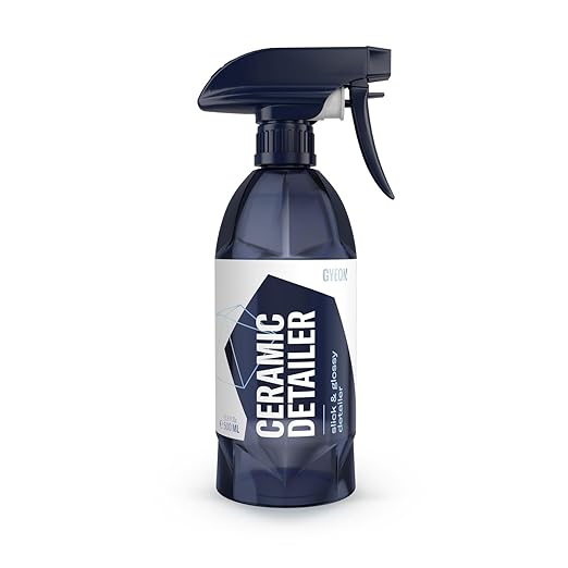 GYEON Ceramic Detailer SiO2 Spray Gloss Enhancer Hydrophobic Quick Detailer Paint Coating Maintenance Water Repellent Slick Finish Easy Spray-on protectant for car Motorcycle Exterior Surfaces