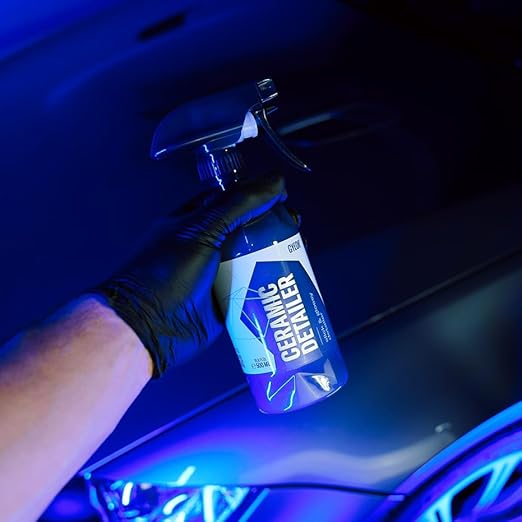 GYEON Ceramic Detailer SiO2 Spray Gloss Enhancer Hydrophobic Quick Detailer Paint Coating Maintenance Water Repellent Slick Finish Easy Spray-on protectant for car Motorcycle Exterior Surfaces