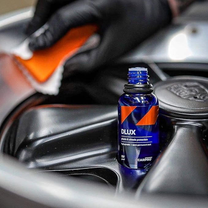 CARPRO CQUARTZ DLUX Wheel and Trim Coat 30mL Reset Intensive Car Shampoo 1 Liter, Perfect Partner to Nanotechnology Based Sealants and Coatings - Bundle