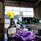 Invisible Glass 92183 Hybrid Ceramic Rain Repellent and Glass Cleaner – Cleans & Protects Car Windows and Windshields with Long-Lasting Water-Repellent Si02 Technology – 16 fl oz
