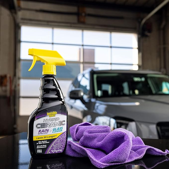 Invisible Glass 92183-2PK Hybrid Ceramic Rain Repellent and Glass Cleaner – Cleans & Protects Car Windows and Windshields with Long-Lasting Water-Repellent Si02 Technology – 16 fl oz (Pack of 2)