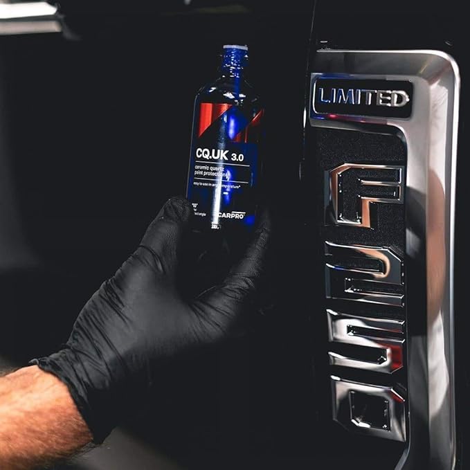 CARPRO CQUARTZ UK 3.0 - Ceramic Coating for Cars, Quartz Based Nanotechnology, Bonds to Paint, Glass, Metal and Plastic - (50ml Kit)