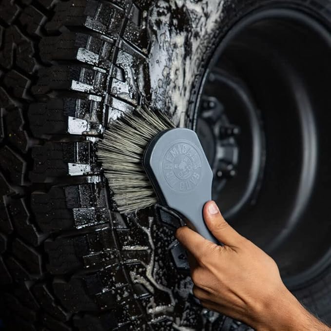 Chemical Guys All Duty Brush Kit, ACCG09 Wheel Works Brush + ACCG02 Nice & Stiff Heavy Duty Carpet & Interior Brush + ACCG05 Big Blue Stiffy Heavy Duty Brush + ACCG08 Wheelie Exterior Surface Brush