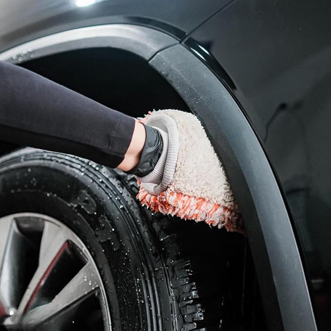 CARPRO WheelsMitt - Car Wheel, Tire & Plastic Cleaning Car Wash Mitt Sponge Tool Glove, for Foam Gun, Foam Cannon, Other Cleaning Supplies (1 Glove)