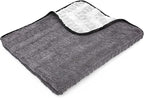 The Rag Company Gauntlet Car Drying Towel, Ultra-Absorbent 70/30 Blend Korean Microfiber, Dries Vehicles Faster Without Scratching, 900 GSM, 30x36 Inches, Ice Grey/Grey, 1-Pack