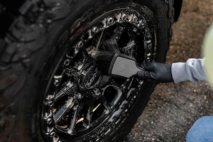 Detail Factory - ProGrip Wheel Face Brush - Ergonomic ProGrip Handle - Premium Wheel Cleaner Brush - Soft Flagged-Tip Bristles - Grey & Black