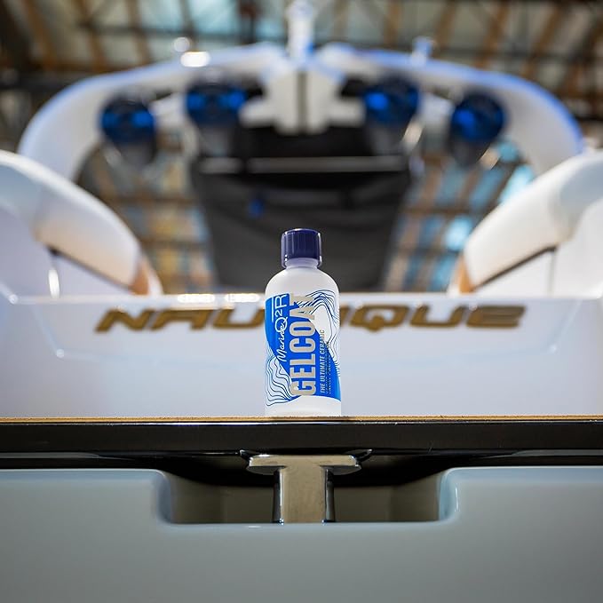 Gyeon Marine Gelcoat Ceramic Coating – Ultra Gloss – sio2 Hard – Deep Shine - Single Layer – Water Spot Resistant - Extreme Durability 100ml - Ceramic Coating for Boats, Yachts & Watercrafts