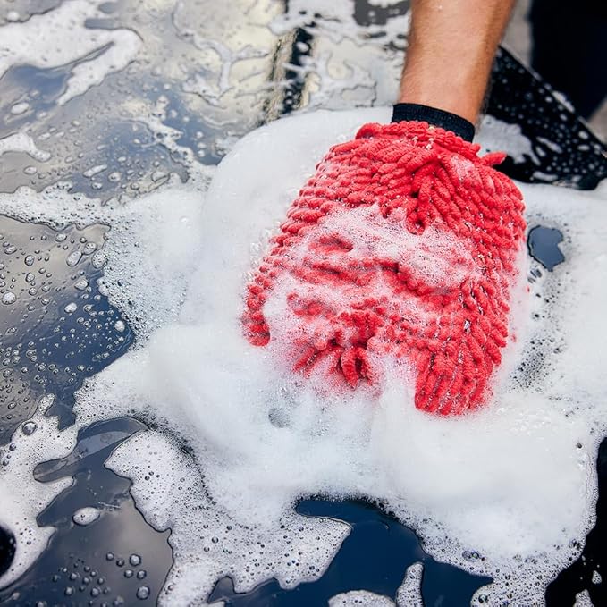 Stoner Car Care 95300 Premium Microfiber Knobby Car Wash Mitt Scratch Free Lint Free, Red