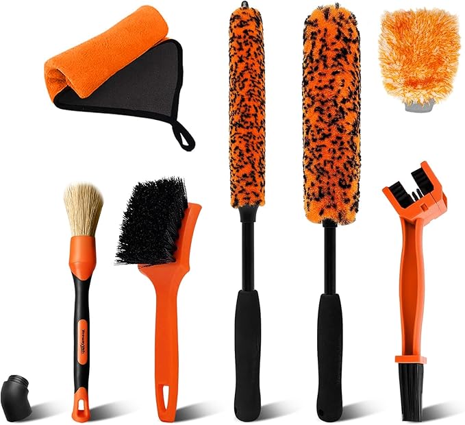 YeewayVeh 7PCS Motorcycle Cleaning Kit with 2-Size Bendable Wheel Brushes-Hard Reach Brush,Tire and Chain Brush, Boar Hair Detailing Brush, Wash Mitt & Microfiber Towel for Dirt Bike & Car Wheels