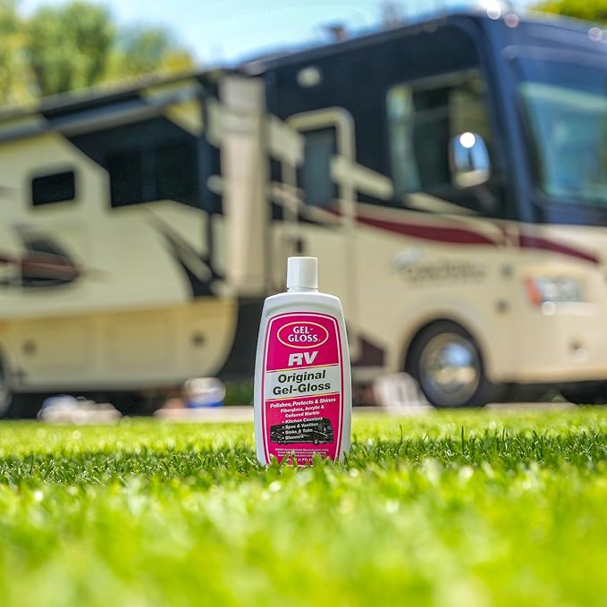 RV Polish w/Carnauba Cleaner Wax Formulation for a Protective Coating - Removes Water Spots, Light Scratches & Stains While Restoring Color & Shine,16 oz.