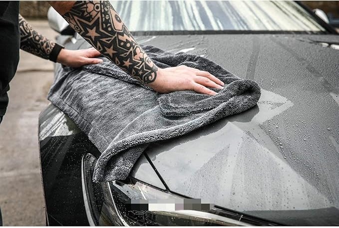 Microfiber Car Drying Towel, 1300GSM Superior Absorbency Twist Loop for Drying Cars, Trucks, and SUVs (Gray, 20"x32")