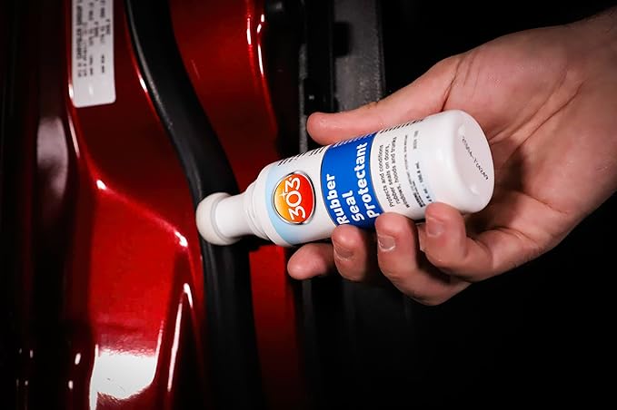 303 Products Rubber Seal Protectant – Protects & Conditions Seals on Doors, Windows, Hoods, Trunks Rejuvenates Color & Flexibility of Old & Dry Seals Weatherproofing & UV Protection, 3.4 fl.oz