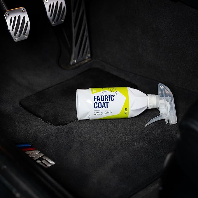 Gyeon Quartz Fabric Coat Super‑Hydrophobic UV‑Resistant Ceramic Textile Protectant for Upholstery Carpet Convertible Tops Stain Repellent Self‑Cleaning Long‑Lasting Protection