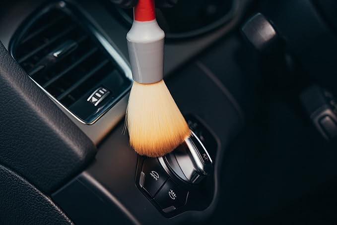 Maxshine Small #10 Universal Ultra Soft Detailing Brush – Professional Brush for Interior, Exterior, Leather Seats, Engine Bay & Wheels – Premium Car Care Detailing Tool