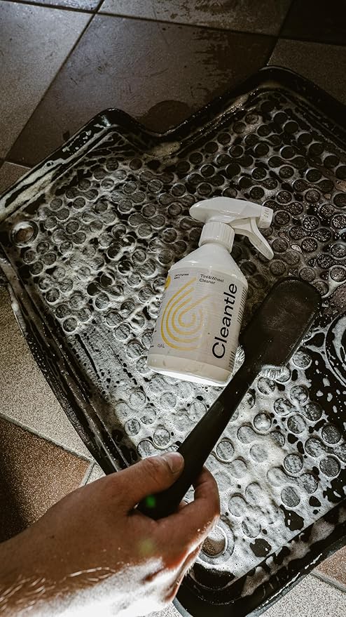 Tire and Wheel Cleaner – Effective Cleaner for Rubber & Rim Surfaces, Foaming Formula for Dirt – Preps Tires for Dressing & Wheels for Protection – Safe and Easy to Use – 500ml Bottle