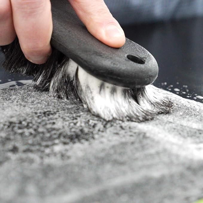 Dr. Beasley's Salt Chisel for Autos - Breaks Down Salt Stains on Carpets, Restores Softness, Leaves No Trace, Pro-Level Results, 12 Fl Oz