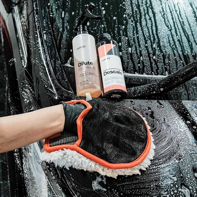 CARPRO Descale Acidic Car Shampoo Wash Concentrate, Removes Minerals, Waxes, Sealants & Oils - Gallon (135oz)
