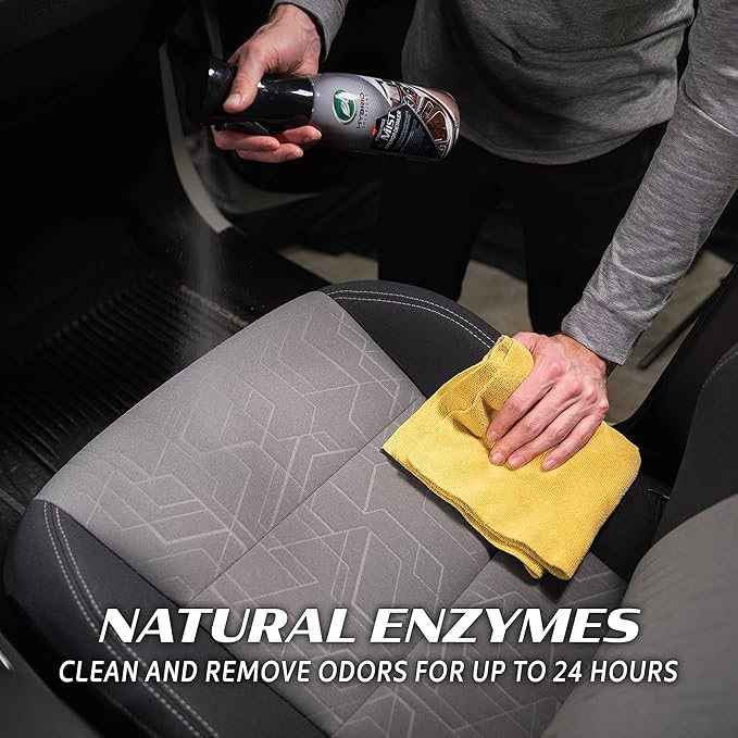Turtle Wax 53482 Hybrid Solutions Streak Free Misting Car Interior Detailer and Cleaner, for Dashboards and Consoles, Use on Plastic, Vinyl, Leather, Rubber, Screens and Glass, UV Protection, 20 oz.