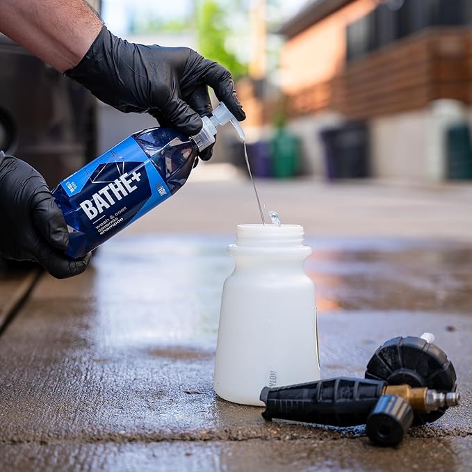 Gyeon Bathe+ Ceramic‑Infused Car Wash Shampoo SiO2 pH‑Neutral Hydrophobic Gloss Enhancer Safe on Paint Glass Rims Plastic Quick Self‑Cleaning Maintenance for Coated or Non‑Coated Vehicles