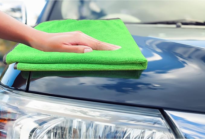 Detailer's Preference Large 320 GSM Microfiber Towels for Car Detailing, Washing, Drying, Ultra Soft Terry Weave, Scratch-Free, Lint-Free, Multi-Surface, Reusable, 16x24 Inch, 12-Pack, Green