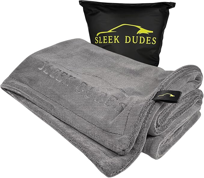 DiamondX XL Car Drying Towel, 27" x 35" Snag-Resistant Microfiber for Smooth, Streak-Free Drying