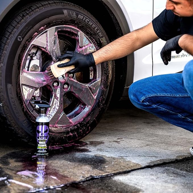 Voodoo Ride ® VR-1014 Wheel Cleaner with Iron Remover Fast-Acting 16oz