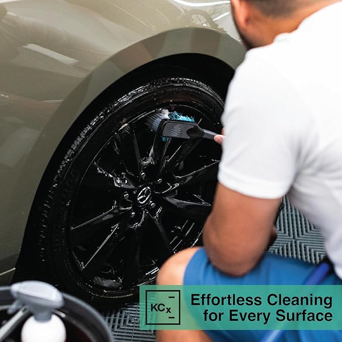 KOCHCHEMIE - Multi Star N - Phosphate & NTA-Free Alkaline Multi-Purpose Cleaner Easily Dissolves & Removes Exterior Road and Organic Grime; Safe on Paint, Glass & All Wheel Types - 5L