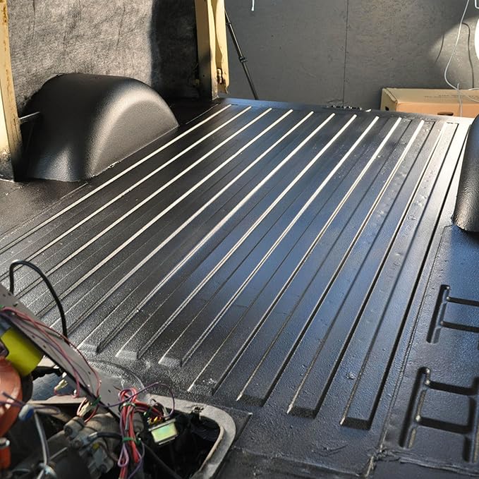 Design Engineering 50220 Boom Mat Deadening Spray | Spray-On Sound Deadener for Cars | Eliminate Road Noise | Dampen Vibrations | Enhance Car Audio | Covers 20 Sq Ft