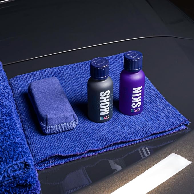 GYEON Syncro EVO Ceramic Coating System Light Box Most Durable Longest Lasting Protection Hydrophobic 9H Gloss Chemical Resistance Ultra Tough Shield Auto Surface Finish Five‑Year Coating