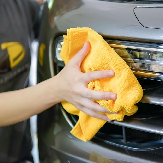 CARCAREZ Premium Microfiber Detailing Towels, 340 GSM Lint Free Car Buffing Waxing Polishing Drying Towels (6, Yellow, 16x16 Inch)