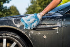 303 Products Car Wash Mitt - Ultra Absorbent Microfiber - Lint and Scratch Free Design - Hand Fitting, Snug Design with Elastic Cuff - Washable to Reuse, 1 Pack (39011)