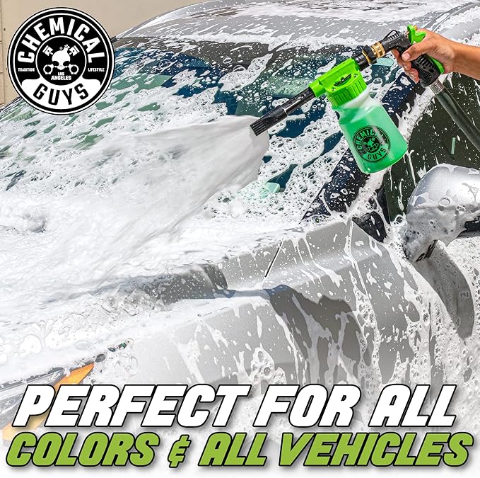 Chemical Guys CWS619FBB Foam Blaster Bundle - Black Light Foaming Car Wash Soap, 128 fl oz + ACC_326 Torq Foam Blaster 6 Foam Wash Gun, Works With Garden Hose, (2 Items)