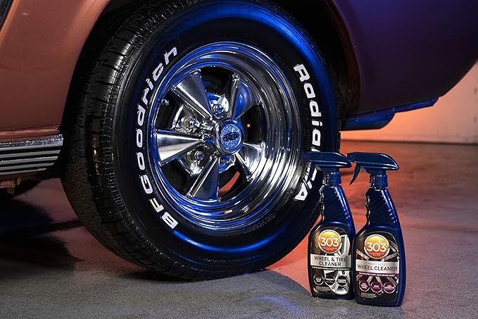 303 Products Wheel and Tire Cleaner - Cleans Both Wheels and Tires Effectively - Tough on Brake Dust - Removes Tire Browning - Foaming Formula, 16 fl. oz. (30590) Packaging May Vary